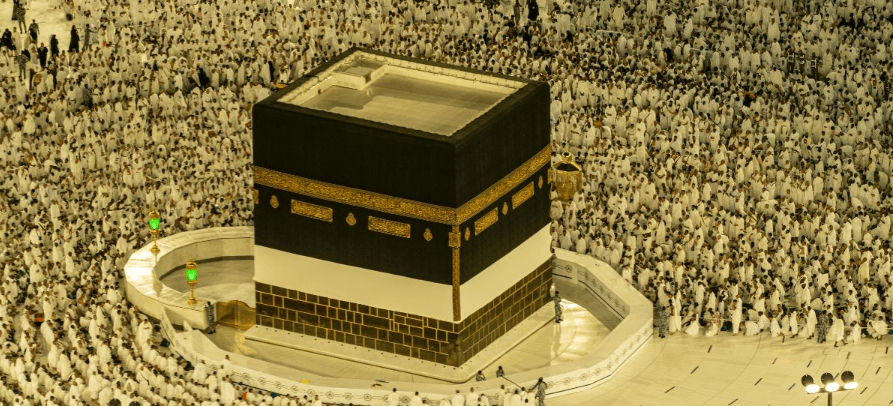 Cara Cerdas Memilih Paket Umroh 2025 yang Hemat